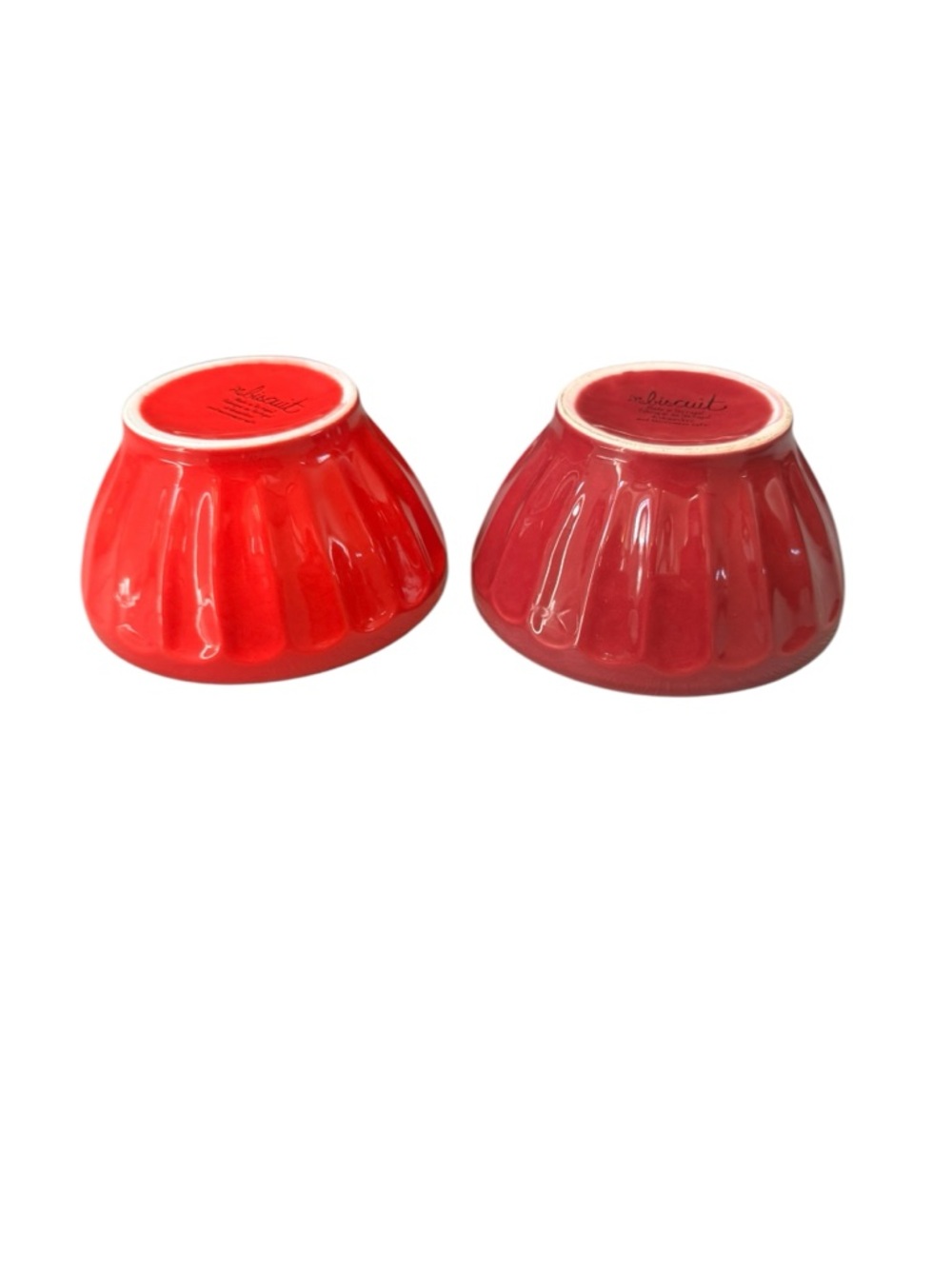 2 Anthropologie BISCUIT 5.5 Latte Bowls Reds Portugal Soup Cereal Biscuit Kitsch